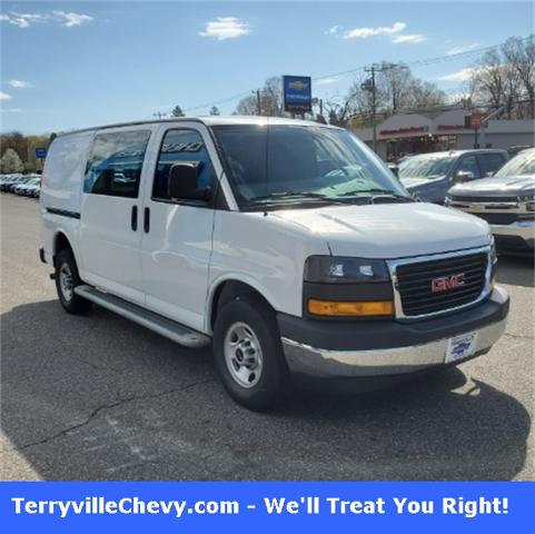 2019 GMC Savana Cargo Van Vehicle Photo in Terryville, CT 06786