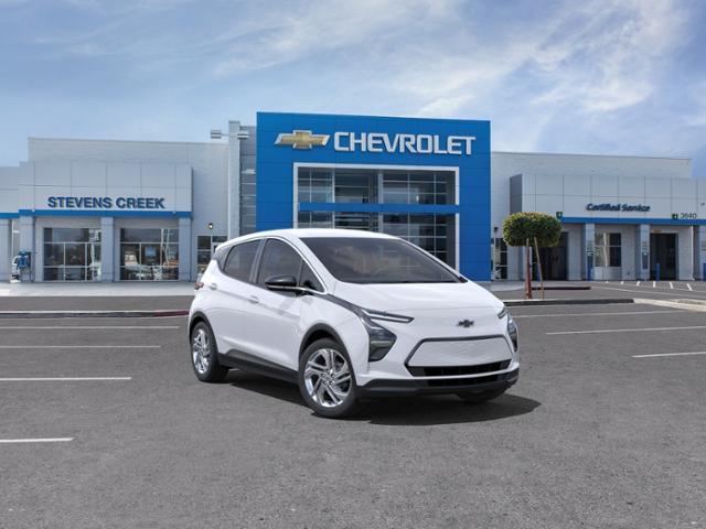 must have chevy bolt accessories