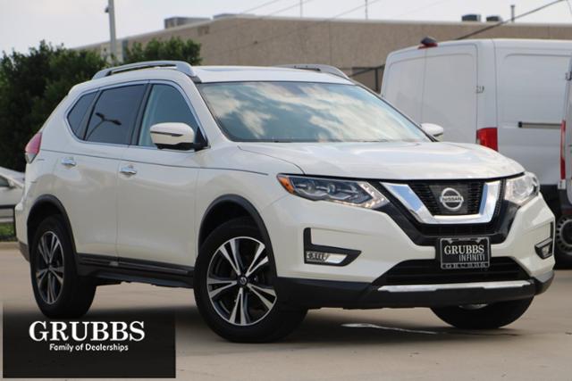 2017 Nissan Rogue Vehicle Photo in Grapevine, TX 76051