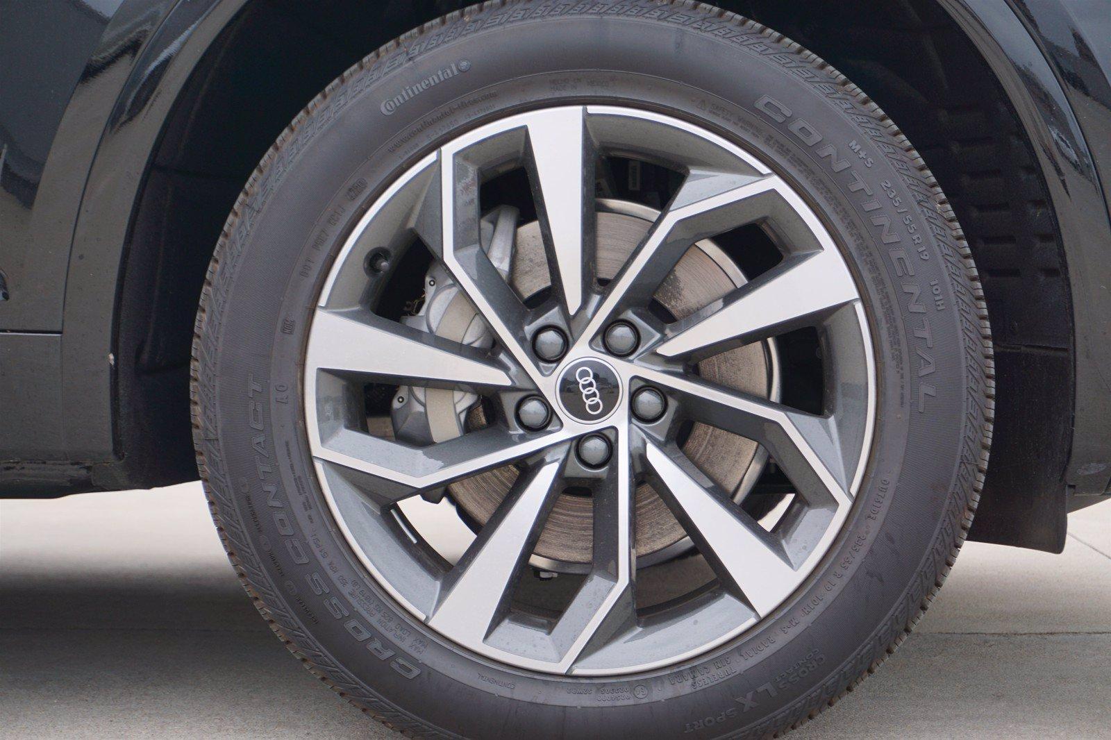 2021 Audi Q5 Vehicle Photo in Sugar Land, TX 77478