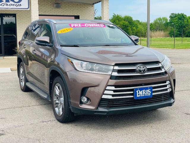 2019 Toyota Highlander Vehicle Photo in Paris, TX 75460