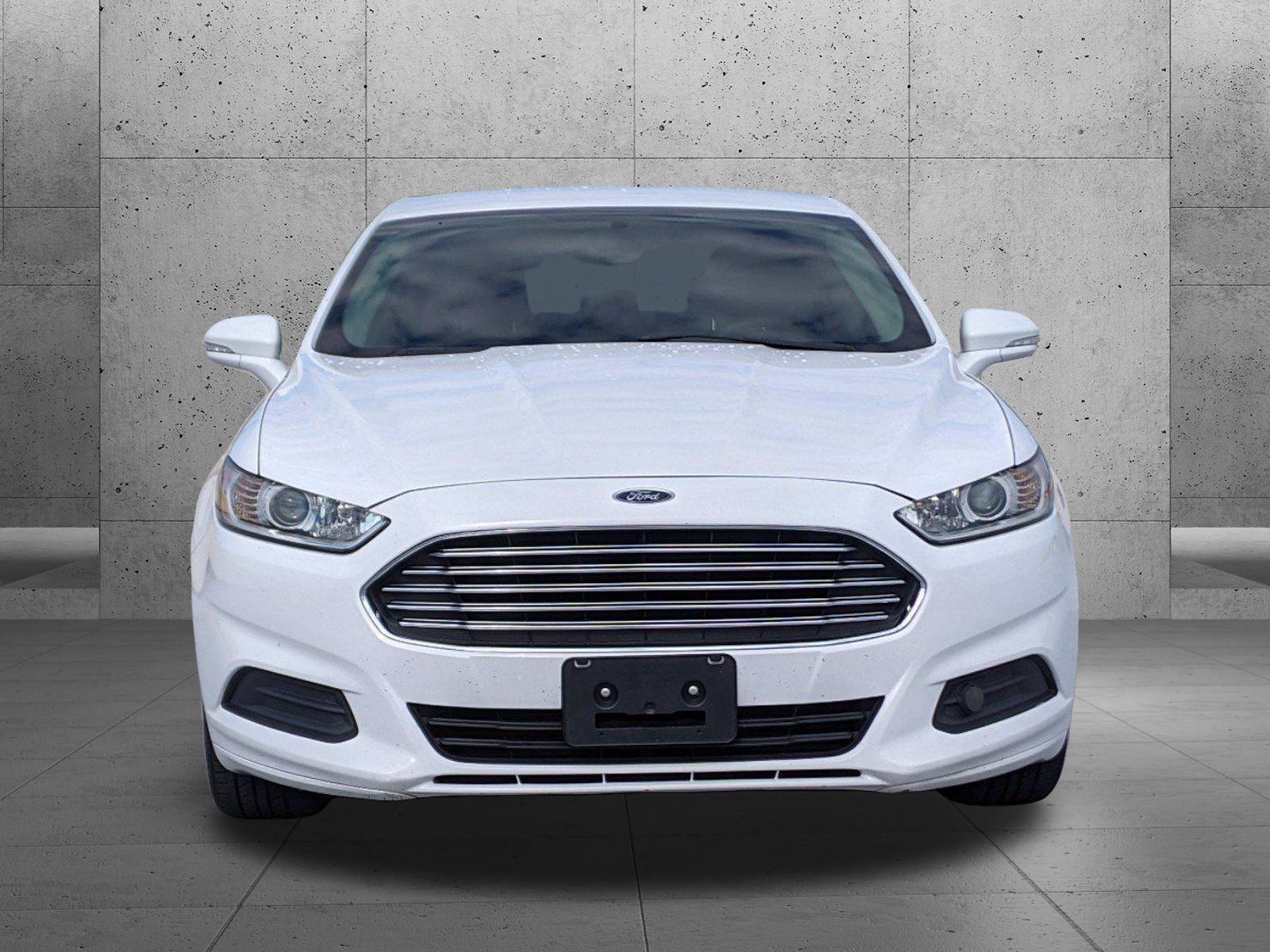 Used Oxford White 2014 Ford Fusion 4dr Sdn Se Hybrid Fwd In Port Richey Fl Er202783