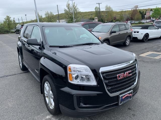 2017 GMC Terrain Vehicle Photo in Watertown, CT 06795