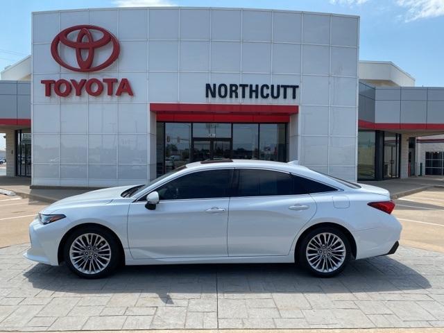 2019 Toyota Avalon Vehicle Photo in Enid, OK 73703