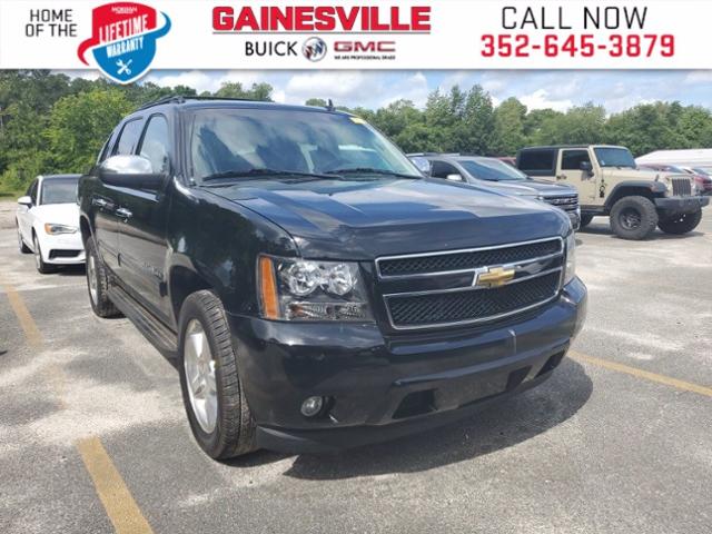 2013 Chevrolet Avalanche Vehicle Photo in Gainesville, FL 32609