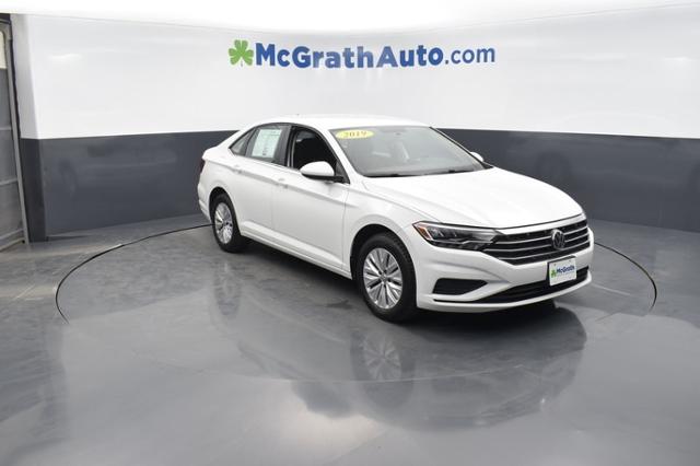 2019 Volkswagen Jetta Vehicle Photo in Marion, IA 52302