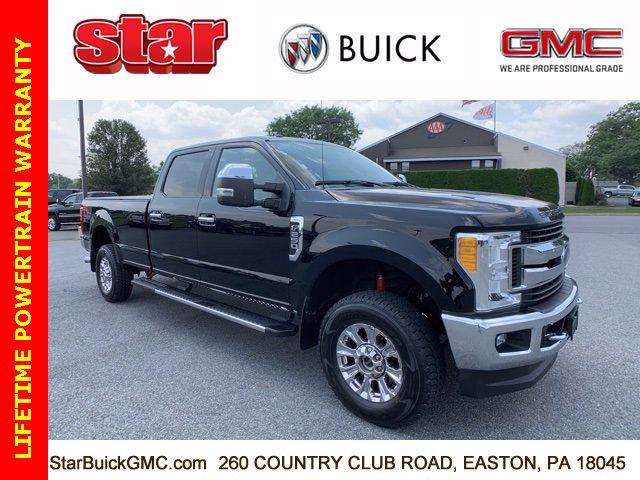 2017 Ford Super Duty F-250 SRW Vehicle Photo in EASTON, PA 18045-2341