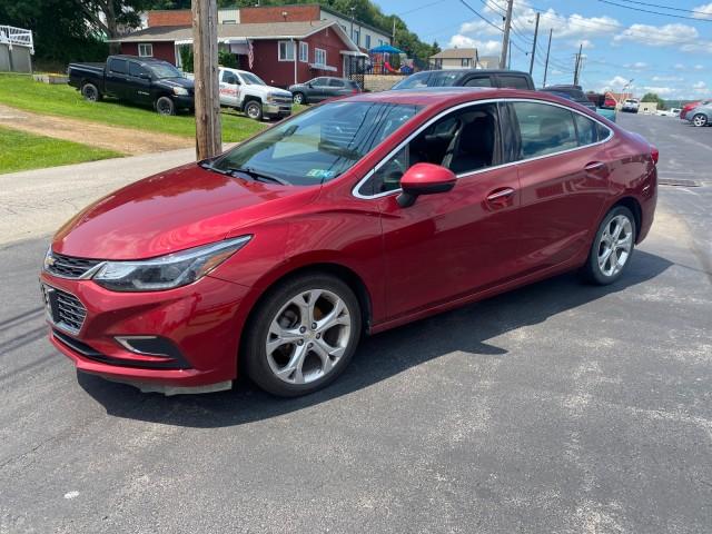 2017 Chevrolet Cruze Vehicle Photo in ELLWOOD CITY, PA 16117-1939
