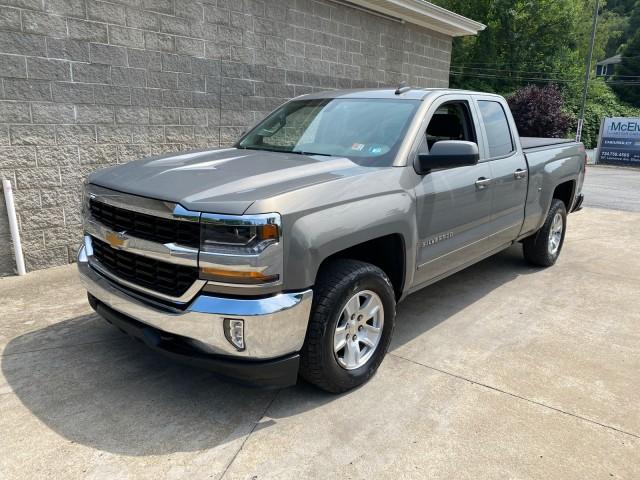 2017 Chevrolet Silverado 1500 Vehicle Photo in ELLWOOD CITY, PA 16117-1939