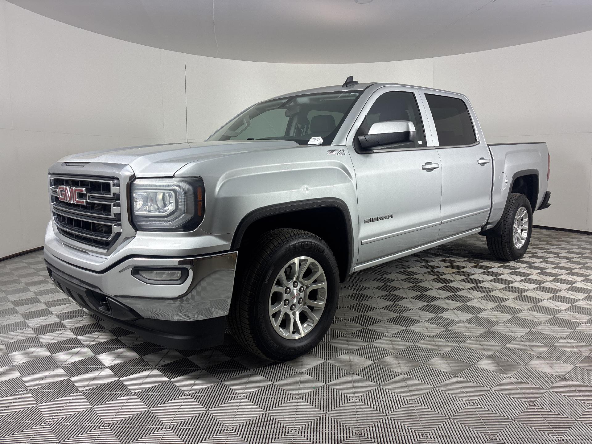 2016 GMC Sierra 1500 SLE Crew Cab 4WD