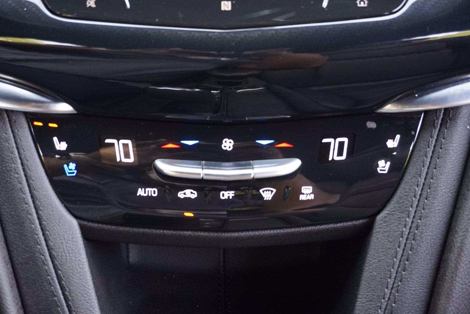 2021 Cadillac XT6 Vehicle Photo in Houston, TX 77079