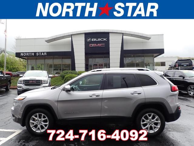 2017 Jeep Cherokee Vehicle Photo in Zelienople, PA 16063