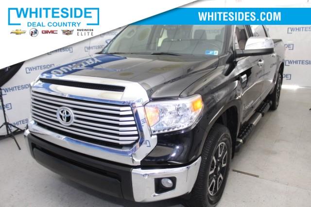 2017 Toyota Tundra 4WD Vehicle Photo in St. Clairsville, OH 43950