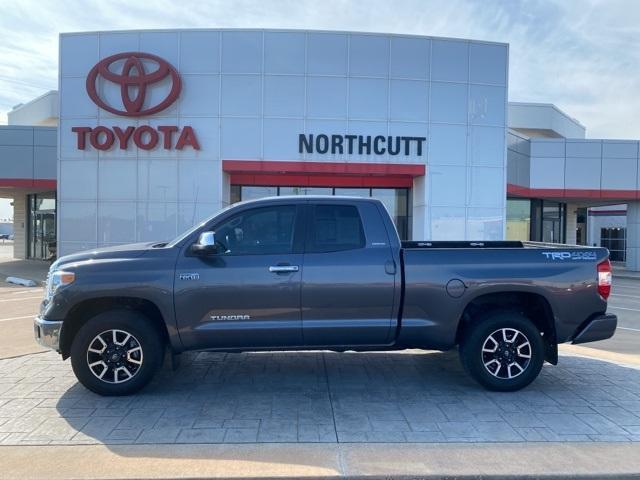 2017 Toyota Tundra 4WD Vehicle Photo in Enid, OK 73703