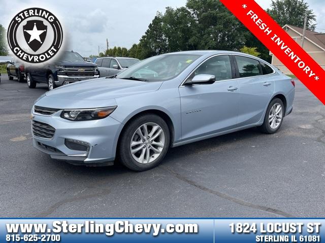 2017 Chevrolet Malibu Vehicle Photo in STERLING, IL 61081-1198