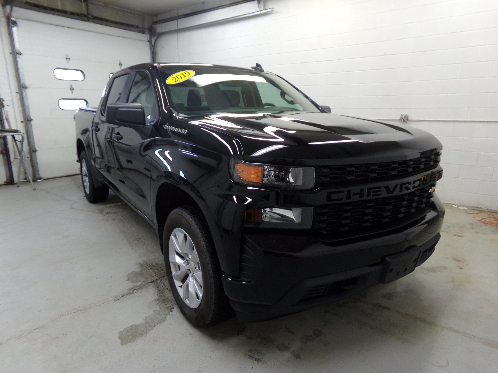 2019 Chevrolet Silverado 1500 Vehicle Photo in Norwich, NY 13815