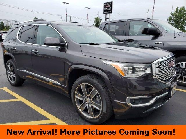 2017 GMC Acadia Vehicle Photo in DEPEW, NY 14043-2608
