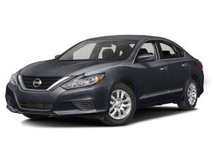 2017 Nissan Altima Vehicle Photo in DUBUQUE, IA 52001-5478