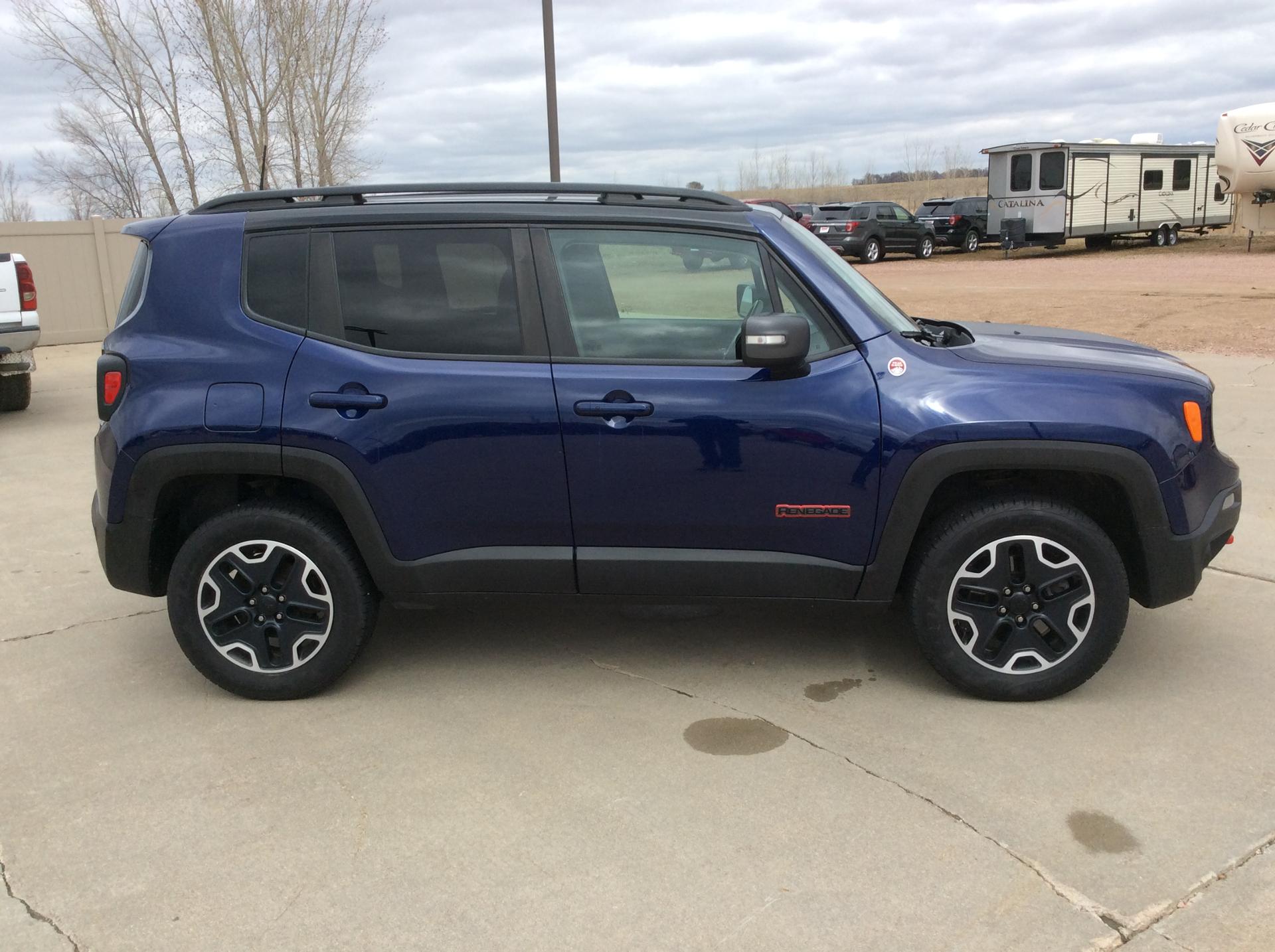 16 Jeep Renegade For Sale In Lennox Zaccjbct1gpd795 Jerry S Auto Group