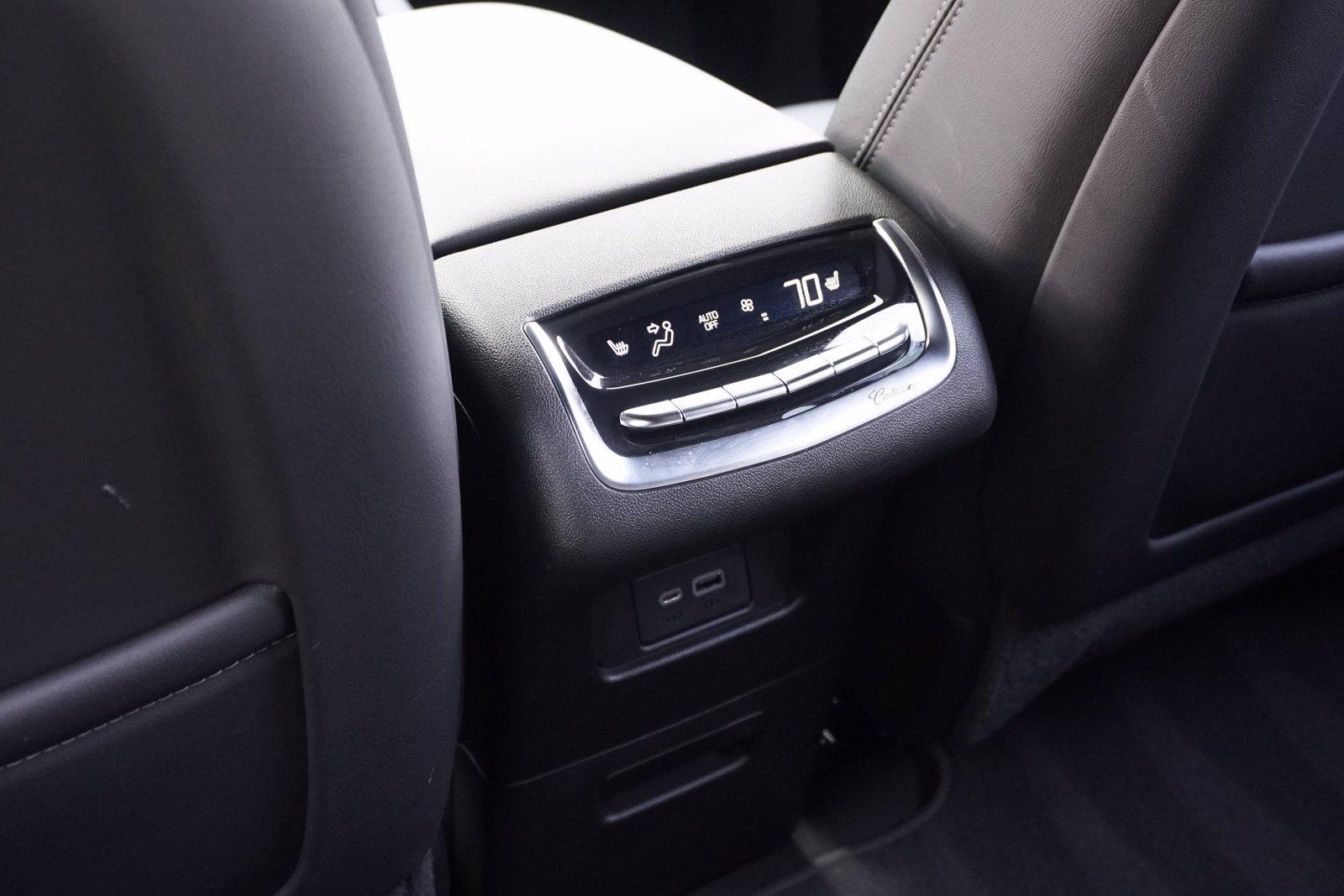 2021 Cadillac XT6 Vehicle Photo in Houston, TX 77079