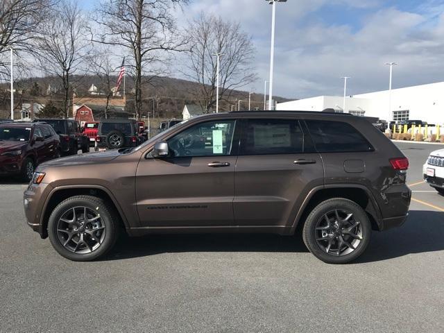 Walnut Brown Metallic Clearcoat 2021 Jeep Grand Cherokee 80th ...