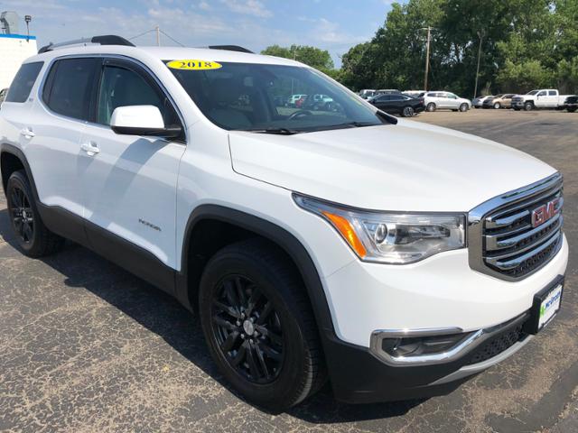 2018 GMC Acadia Vehicle Photo in Dubuque, IA 52001