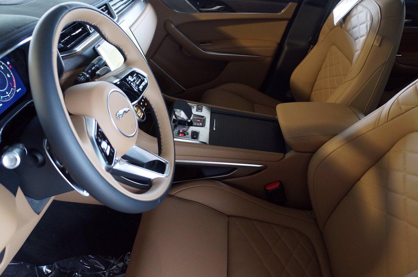2021 Jaguar F-PACE Vehicle Photo in Austin, TX 78717