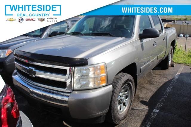 2007 Chevrolet Silverado 1500 Vehicle Photo in St. Clairsville, OH 43950