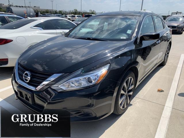 2017 Nissan Altima Vehicle Photo in Grapevine, TX 76051