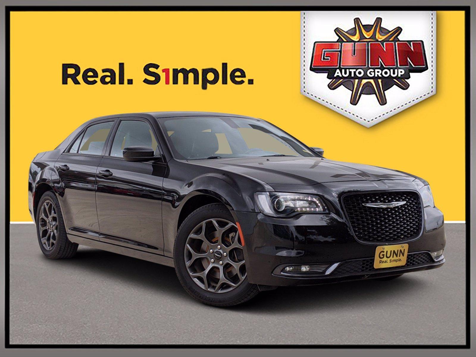 Select 2018 Chrysler 300