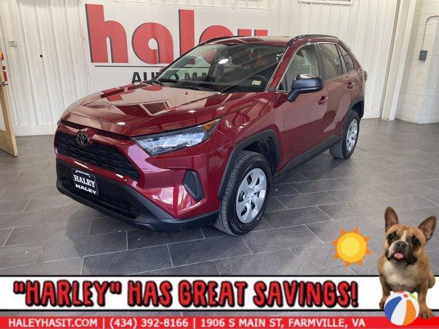 2020 Toyota RAV4 Vehicle Photo in Farmville, VA 23901