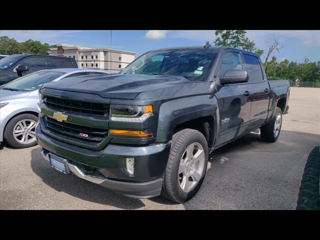 2018 Chevrolet Silverado 1500 Vehicle Photo in CROSBY, TX 77532-9157