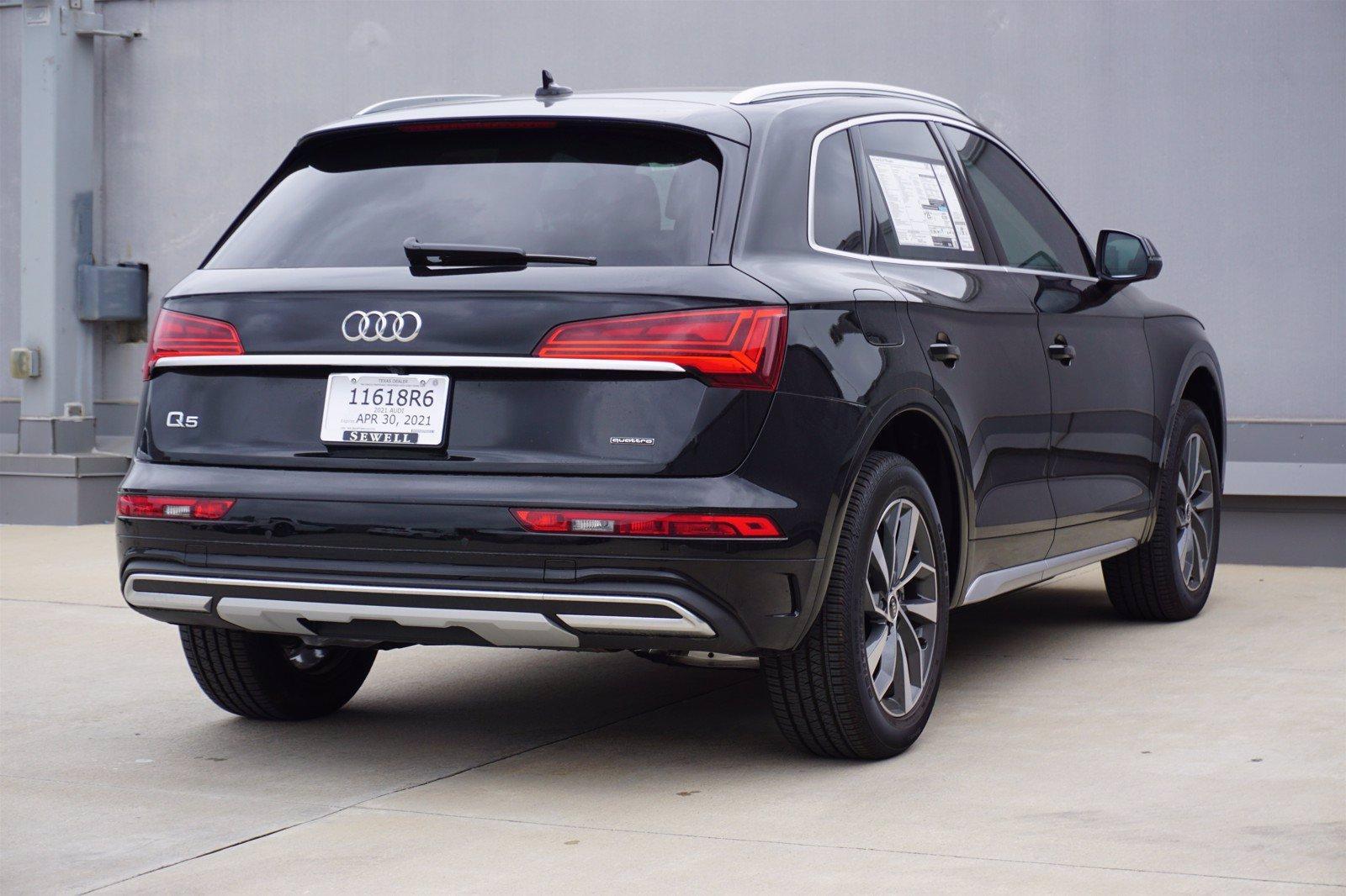 2021 Audi Q5 Vehicle Photo in Sugar Land, TX 77478