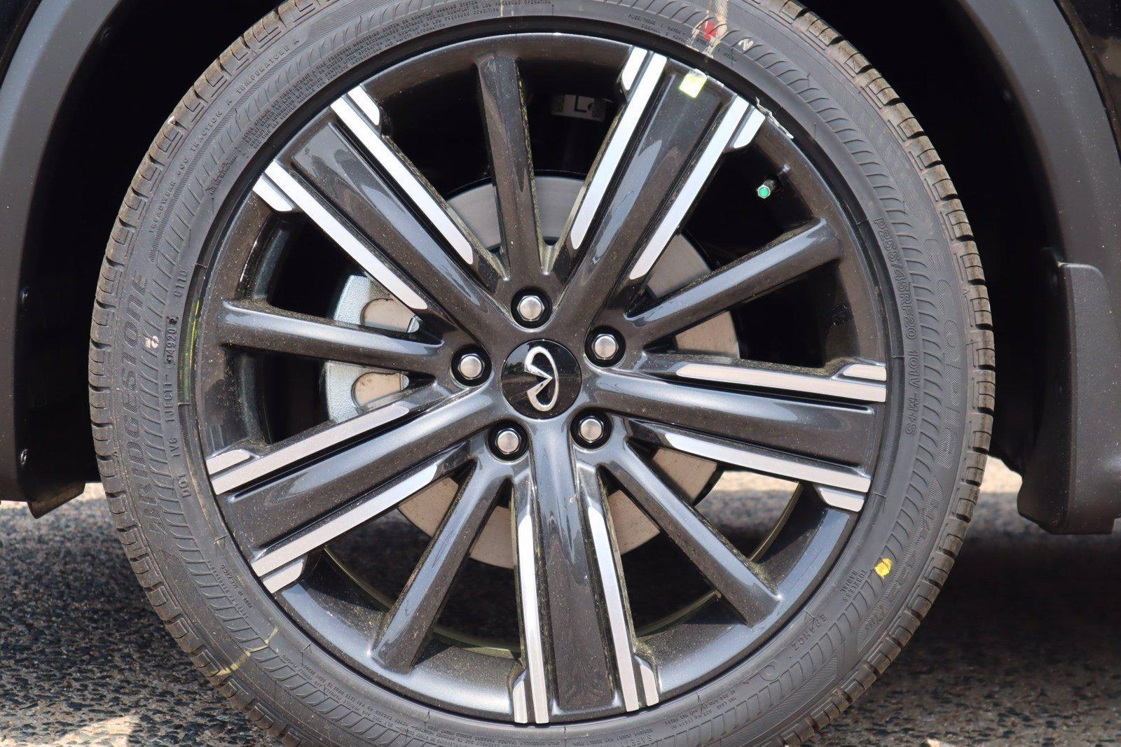 2021 INFINITI QX50 Vehicle Photo in Fort Worth, TX 76132