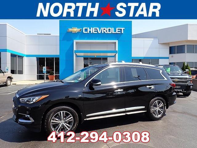 2017 INFINITI QX60 Vehicle Photo in Moon Township, PA 15108
