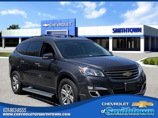 2017 Chevrolet Traverse Vehicle Photo in Saint James, NY 11780