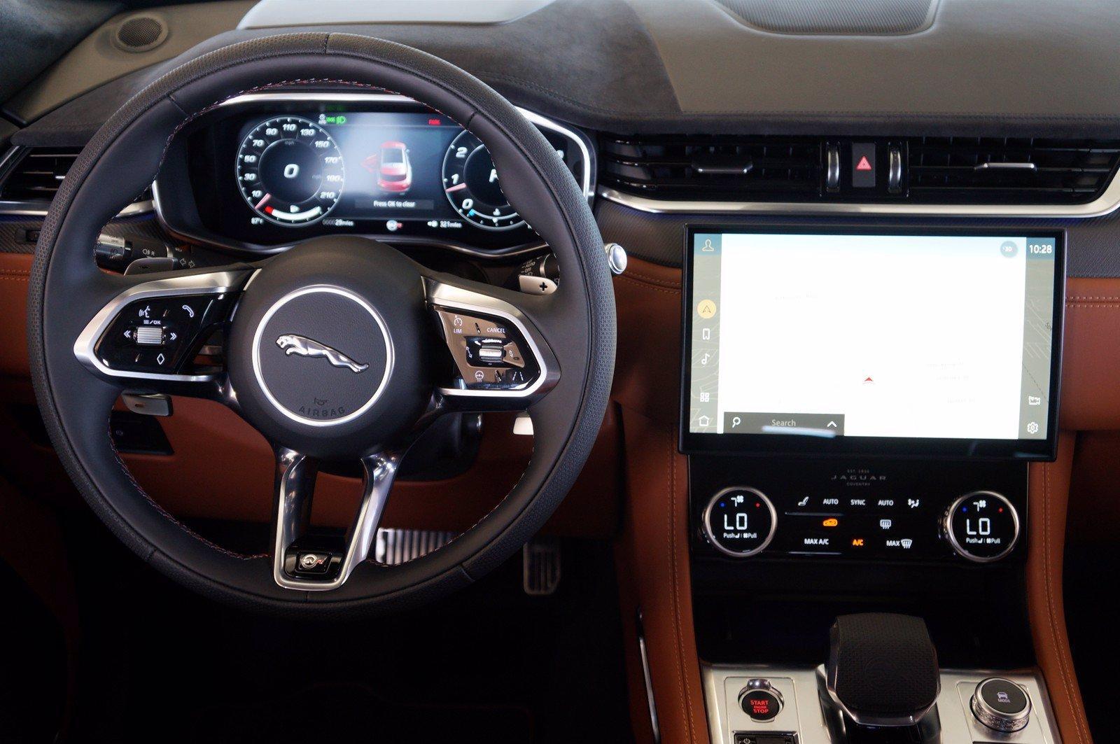 2021 Jaguar F-PACE Vehicle Photo in Austin, TX 78717