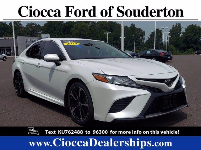 2019 Toyota Camry Vehicle Photo in Souderton, PA 18964-1034