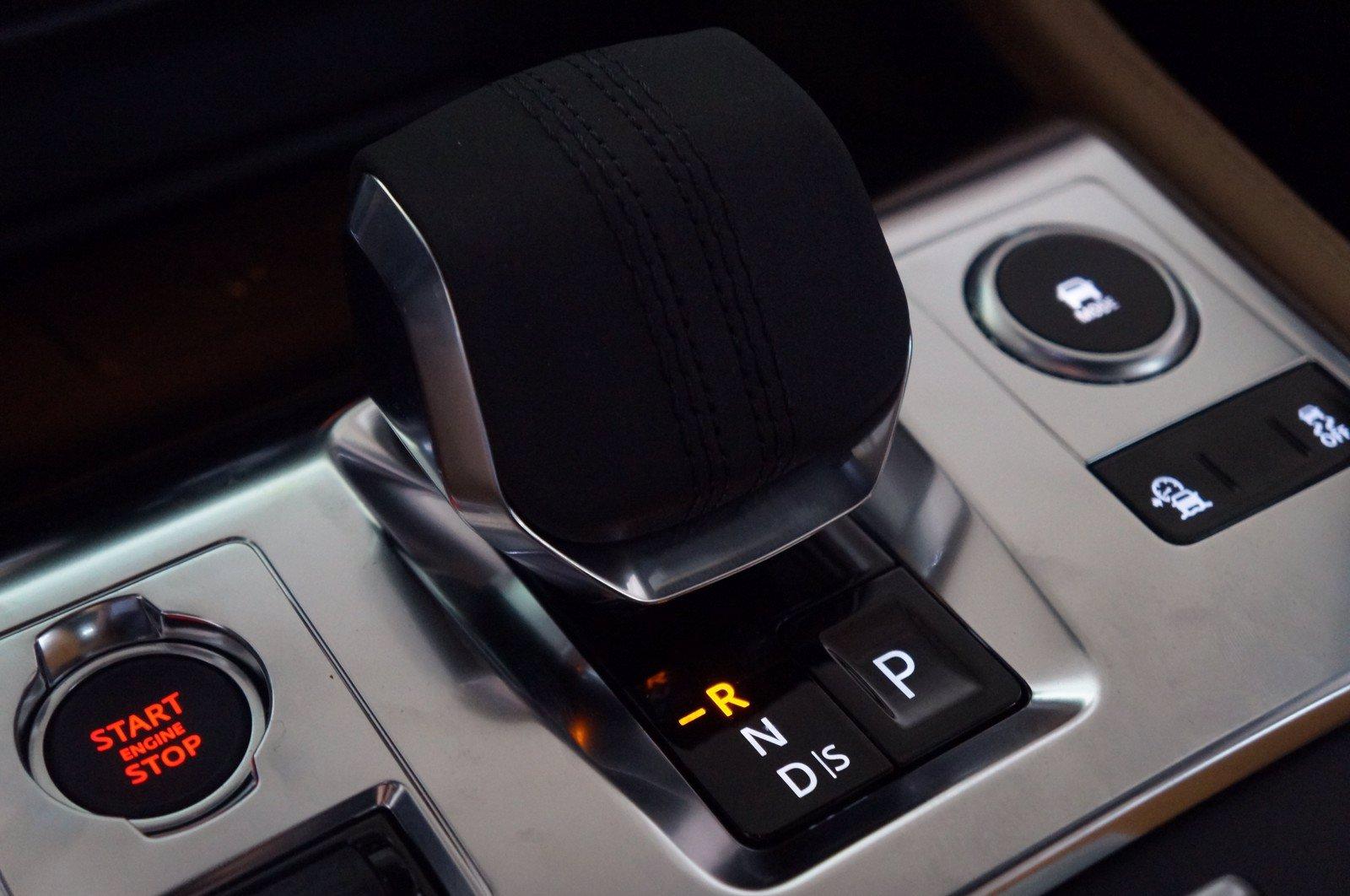 2021 Jaguar F-PACE Vehicle Photo in Austin, TX 78717