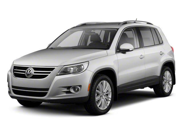 2010 Volkswagen Tiguan Vehicle Photo in Streetsboro, OH 44241