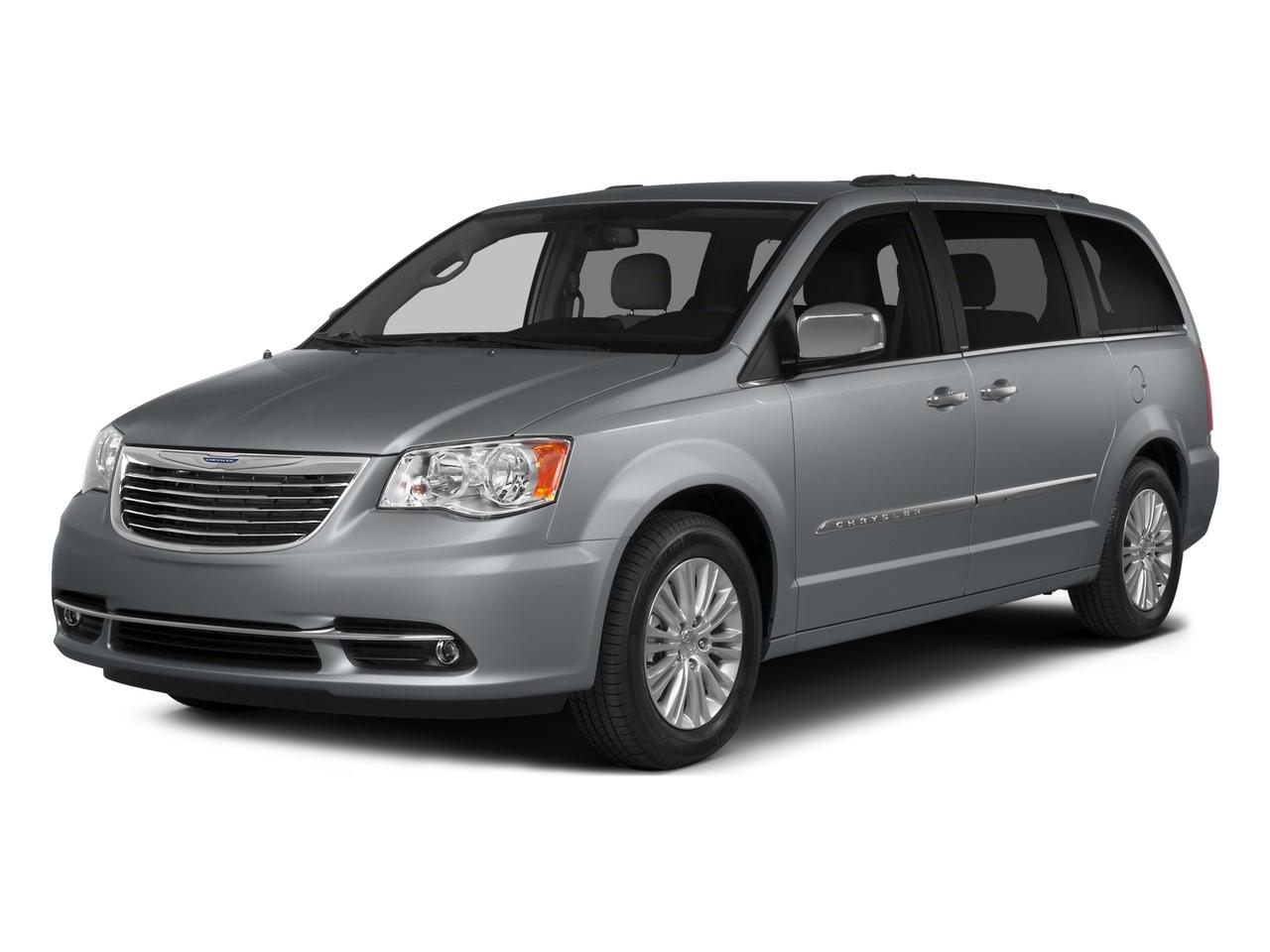 2015 Chrysler Town & Country Vehicle Photo in Novato, CA 94945