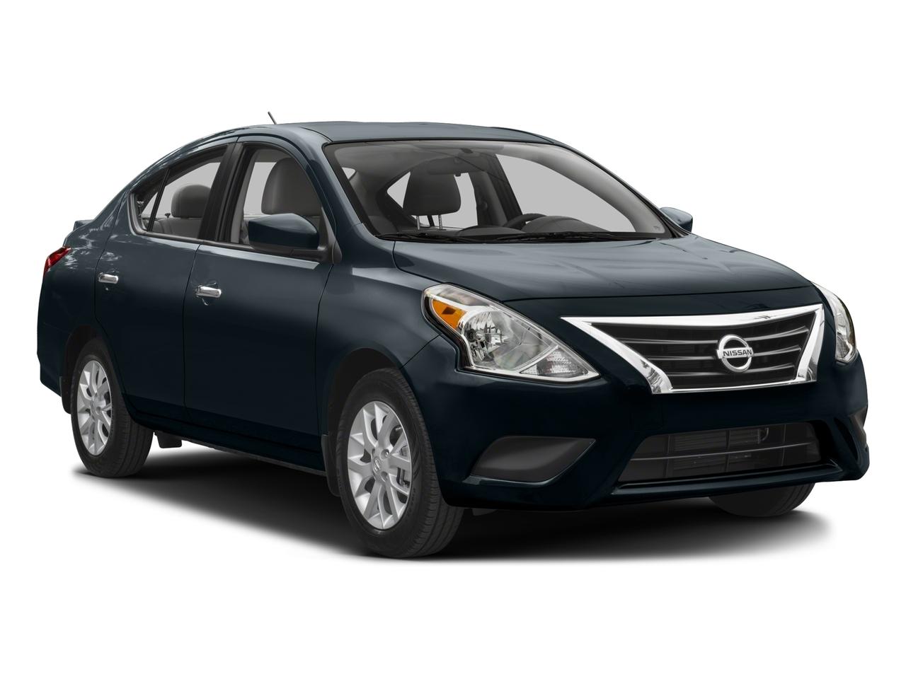 Nissan versa 2016