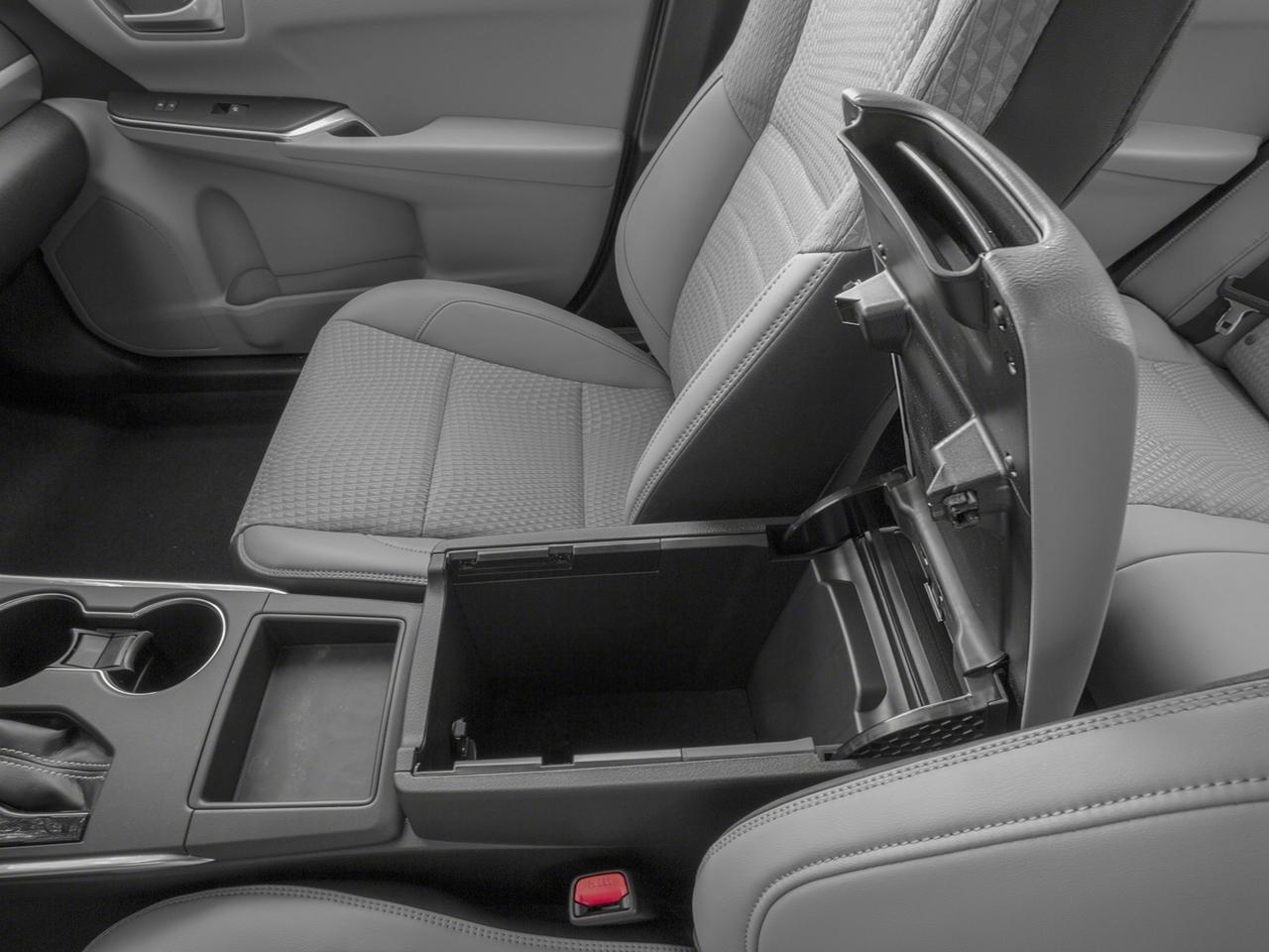 2016 Toyota Camry Vehicle Photo in Smyrna, GA 30080