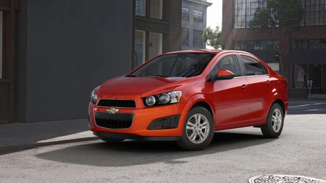 Chevrolet Gallery: 2013 Chevrolet Sonic Engine 18 L 4 Cylinder