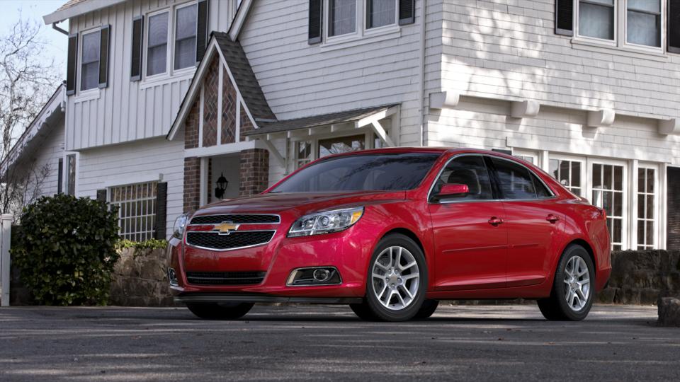 2013 Chevrolet Malibu Vehicle Photo in Lake Bluff, IL 60044