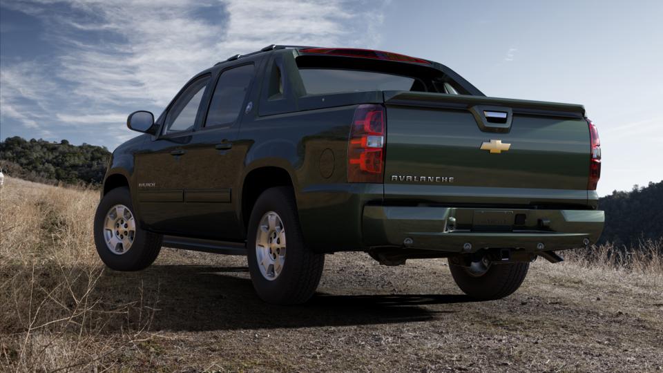 Fairway Metallic 2013 Chevrolet Avalanche Used Truck for Sale in Conroe T202521A