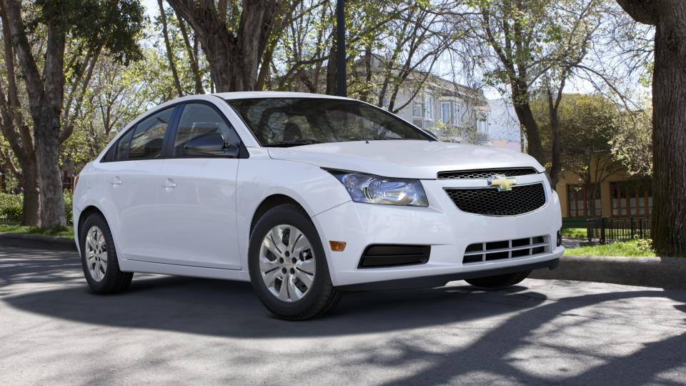 Chevrolet cruze 2014 хэтчбек