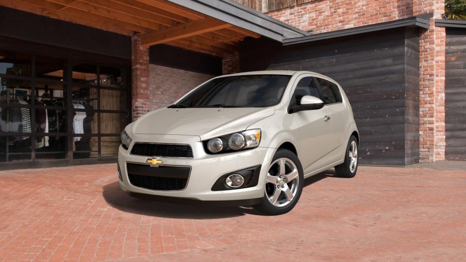 Select 2015 Chevrolet Sonic