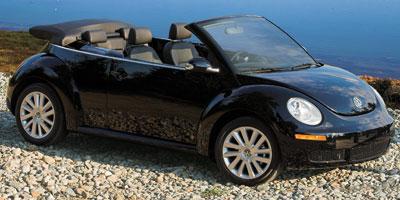 2009 Volkswagen New Beetle Convertible Vehicle Photo in Watertown, CT 06795