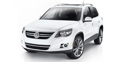 2011 Volkswagen Tiguan Vehicle Photo in Baton Rouge, LA 70806